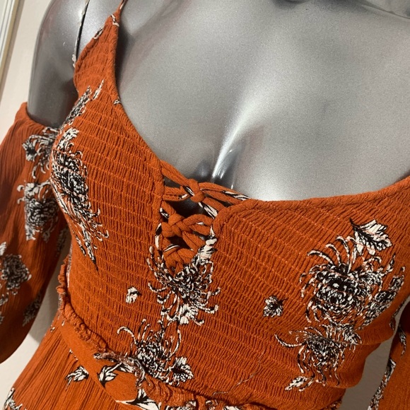 Stunning Boho Pantsuit - Picture 4 of 11